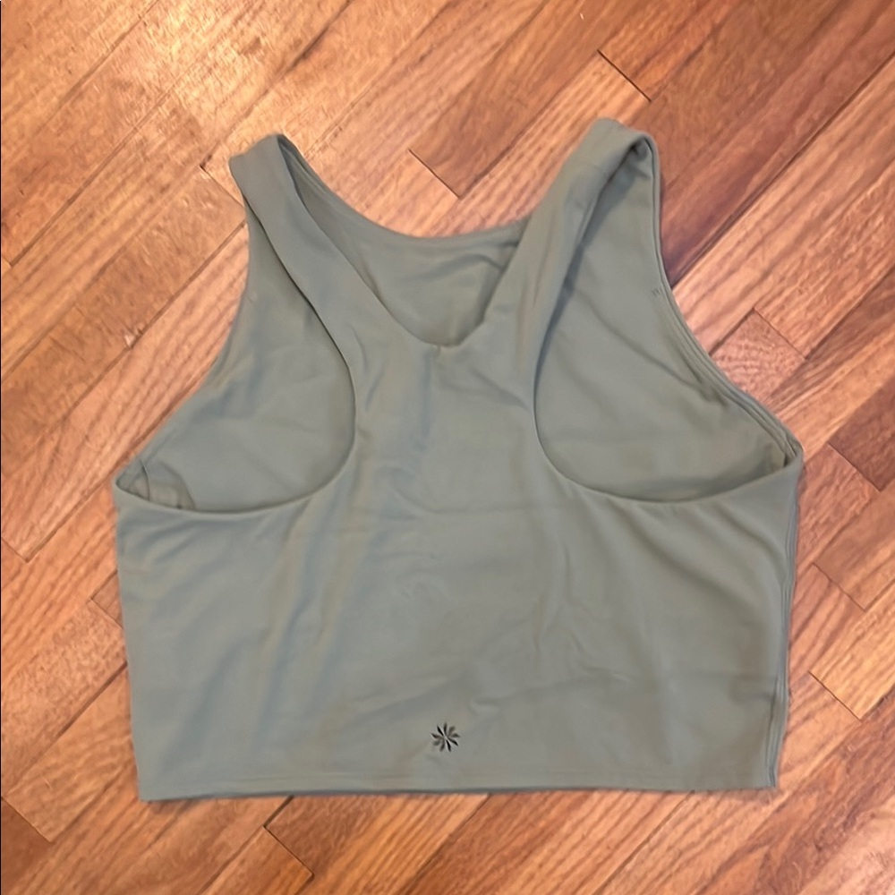 Athleta Conscious Crop - Picture 2 of 3